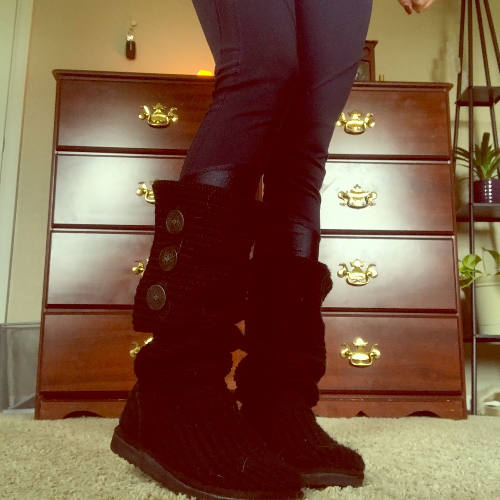 Black woven Ugg boots